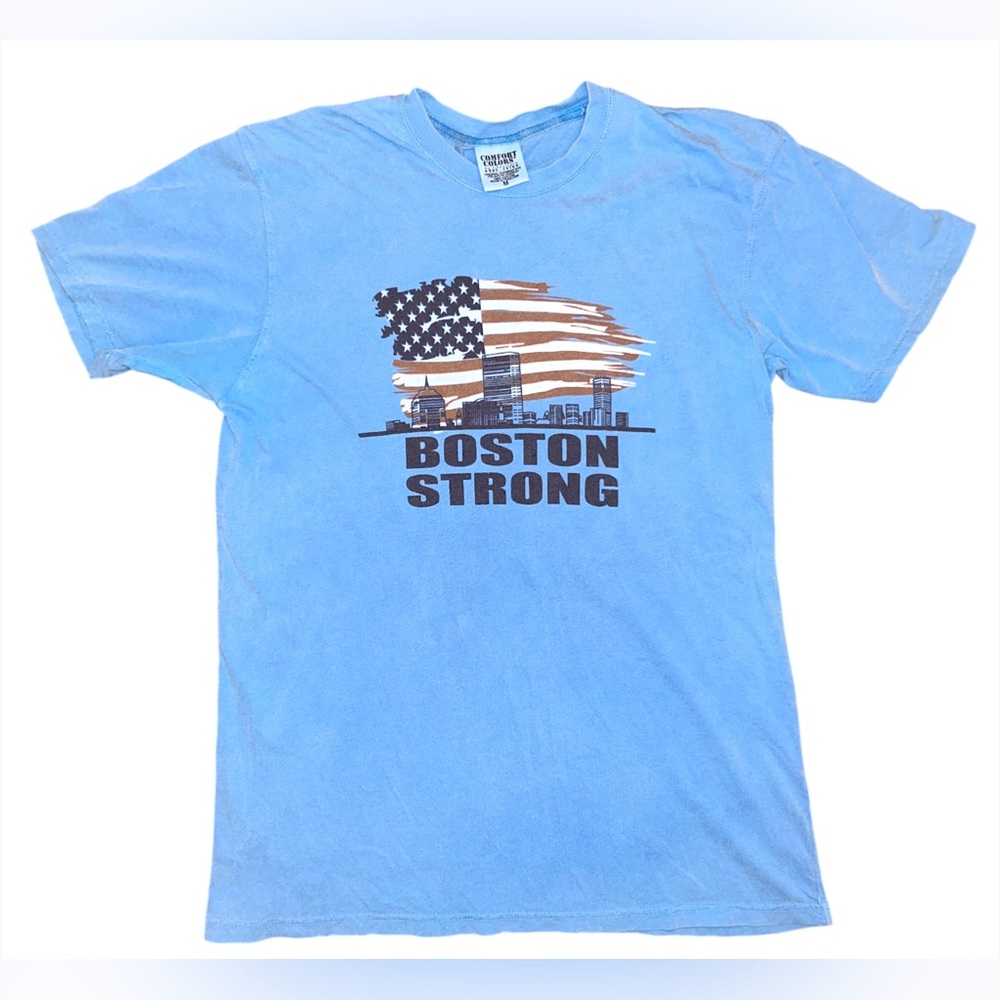 Vintage Comfort Colors Boston Strong Graphic USA Flag Skyline Blue T-Shirt Sz M